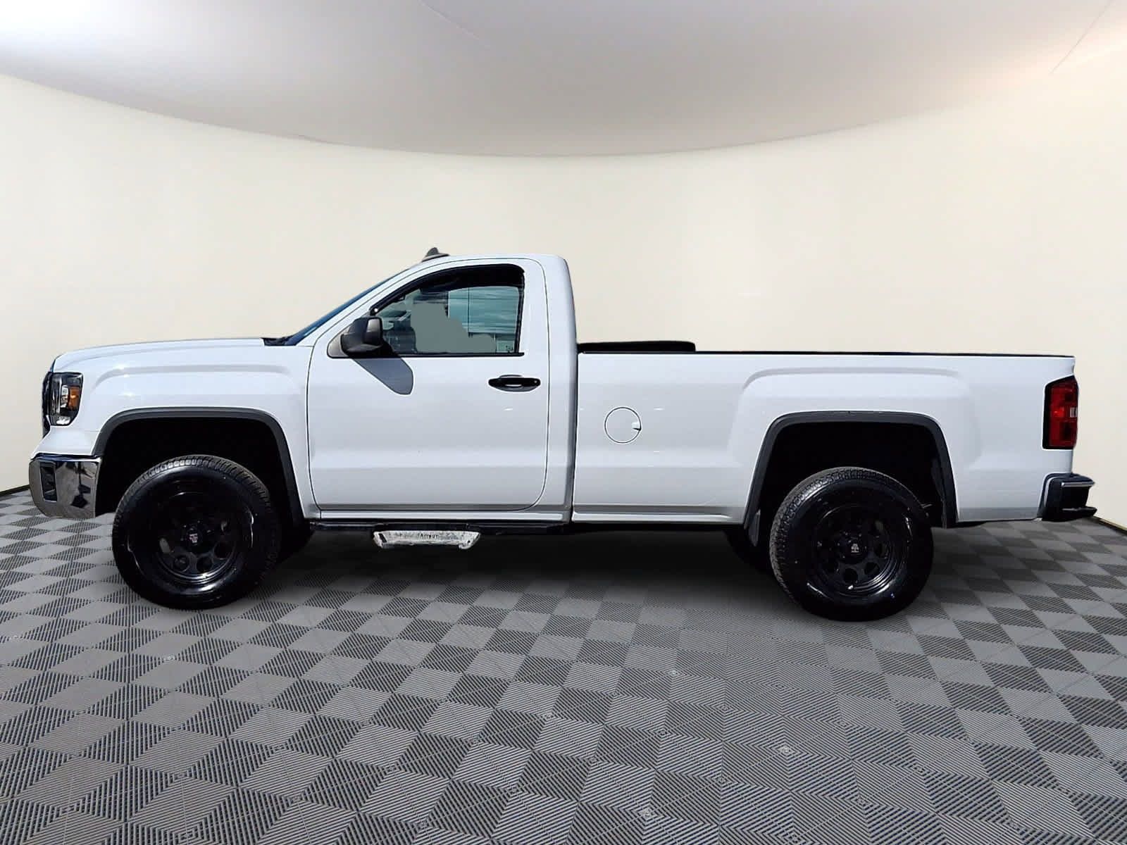 Used 2015 GMC Sierra 1500 4x4 Regular Cab w/ Sierra Convenience Package image 8