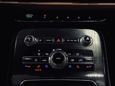 Used 2022 Lincoln Nautilus Reserve image 33