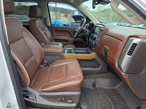 Used 2018 Chevrolet Silverado 1500 High Country image 30