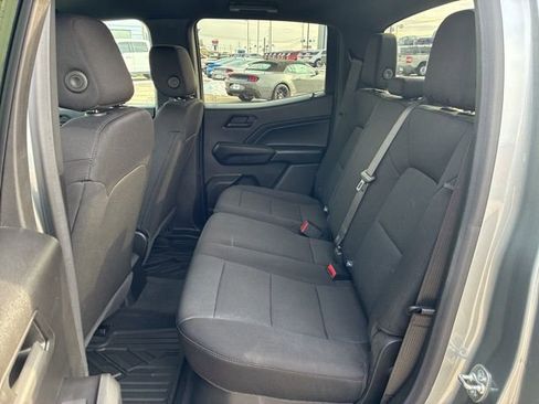 Used 2024 Chevrolet Colorado W/T image 16