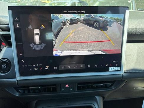 New 2026 MAZDA CX-5 Preferred AWD/4WD image 32