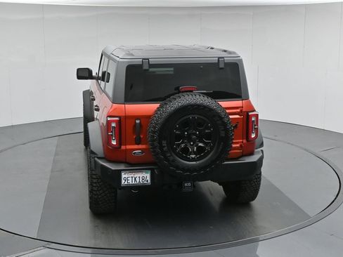 Used 2023 Ford Bronco Wildtrak image 42