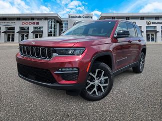 Used 2025 Jeep Grand Cherokee Limited RWD video 1