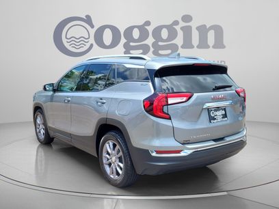 Used 2023 GMC Terrain SLT