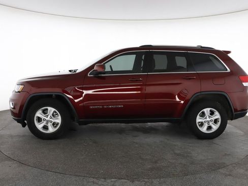 Used 2017 Jeep Grand Cherokee Laredo w/ Quick Order Package 2BE RWD image 7