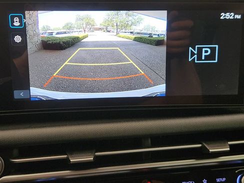 Certified 2025 Hyundai Tucson SEL FWD image 18