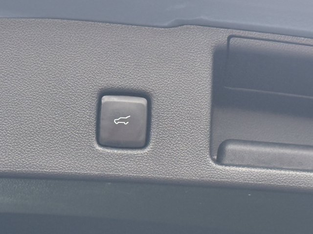 Certified 2024 Ford Escape ST-Line w/ Tech Pack #1 AWD/4WD image 28