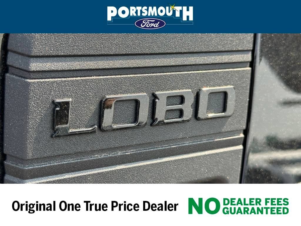 Used 2025 Ford Maverick Lobo AWD/4WD image 26