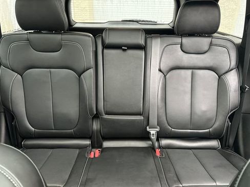 Used 2024 Jeep Grand Cherokee Overland w/ Trailer Tow Package image 39