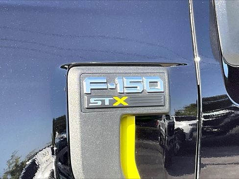 Used 2024 Ford F150 STX RWD image 27