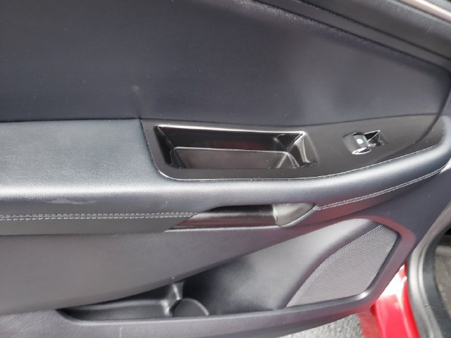 Used 2019 Ford Edge SEL w/ Equipment Group 201A AWD/4WD image 30