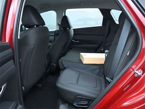 New 2026 Hyundai Tucson SE image 14