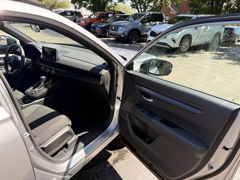 Certified 2024 Honda CR-V Sport image 14