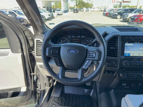 Certified 2018 Ford F250 XL w/ STX Appearance Package image 32