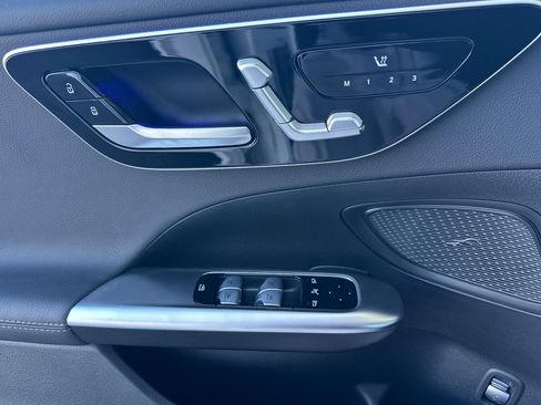 New 2026 Mercedes-Benz C 300 4MATIC Sedan image 11
