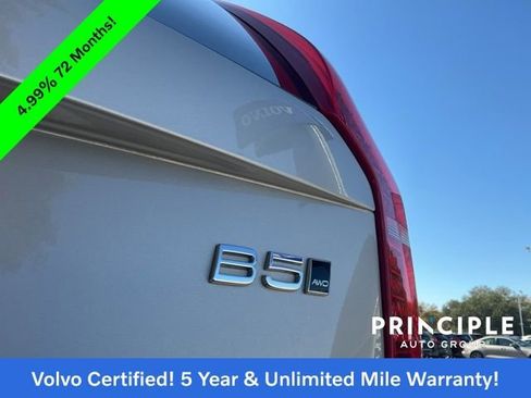 Certified 2025 Volvo XC90 B5 Core image 14