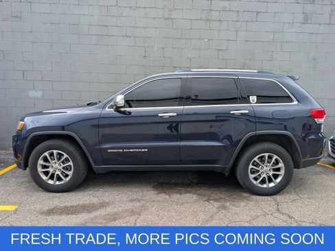 Used 2015 Jeep Grand Cherokee Limited w/ Luxury Group II AWD/4WD image 2