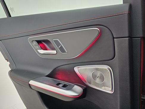 Used 2026 Mercedes-Benz C 43 AMG AMG C 43 image 26