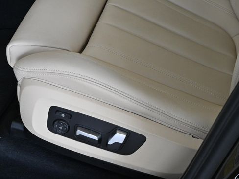 Used 2021 BMW X5 sDrive40i w/ Convenience Package RWD image 29
