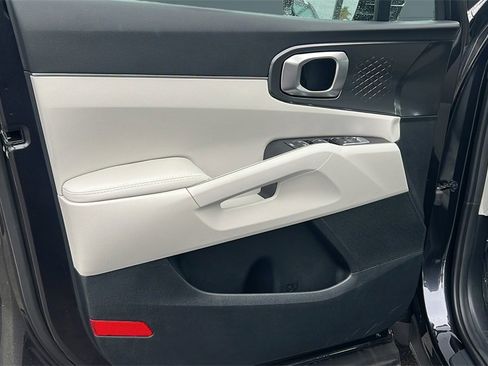 New 2025 Kia Sorento EX w/ Panoramic Sunroof Package image 21