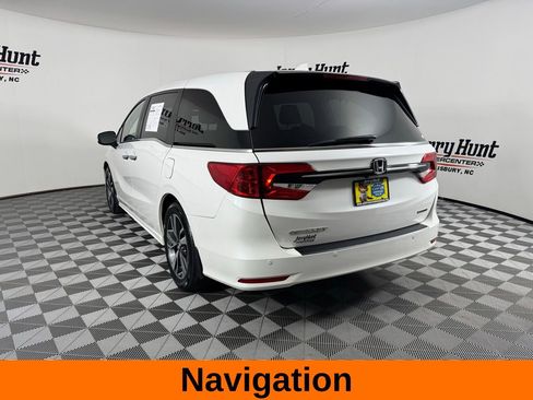 Used 2023 Honda Odyssey Touring image 9