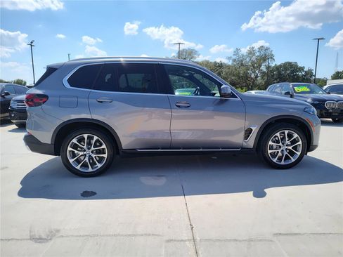 Certified 2025 BMW X5 xDrive40i image 10
