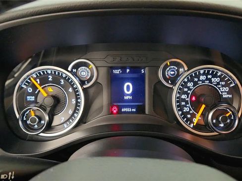 Used 2019 RAM 1500 Big Horn image 23