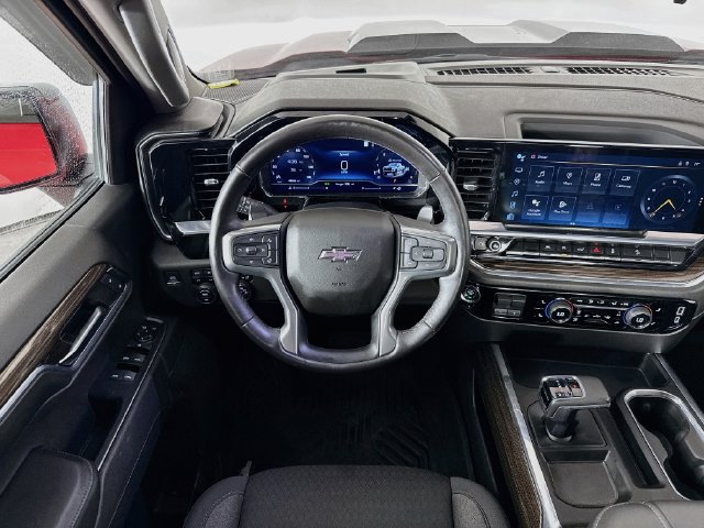 Used 2023 Chevrolet Silverado 1500 LT Trail Boss AWD/4WD image 23