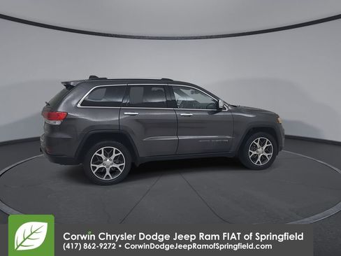 Used 2019 Jeep Grand Cherokee Limited w/ Trailer Tow Group IV AWD/4WD image 16