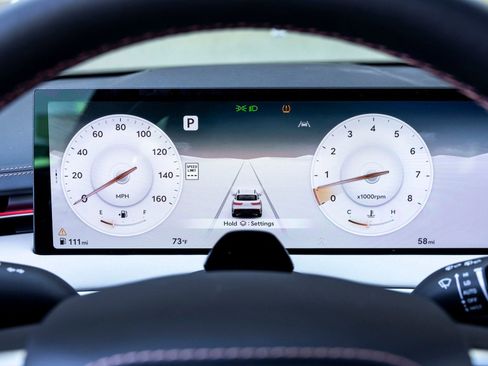 New 2026 Genesis GV70 3.5T Sport Prestige image 10