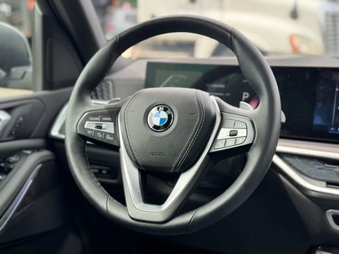 Used 2024 BMW X5 xDrive40i AWD/4WD image 14