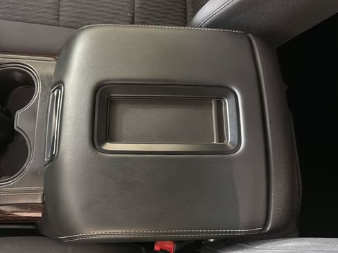 Used 2019 GMC Yukon SLE w/ Convenience Package AWD/4WD image 23