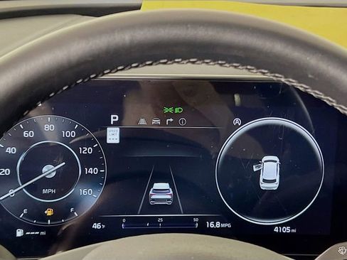 Used 2025 Kia Sportage SX image 13