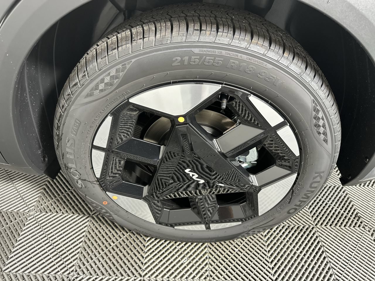 New 2027 Kia Seltos S FWD image 21