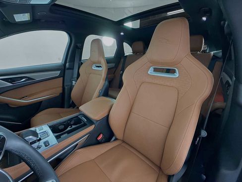New 2026 Jaguar F-PACE R-Dynamic S image 11