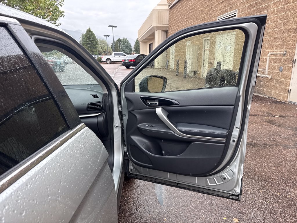 Used 2025 Mitsubishi Eclipse Cross SE AWD/4WD image 27