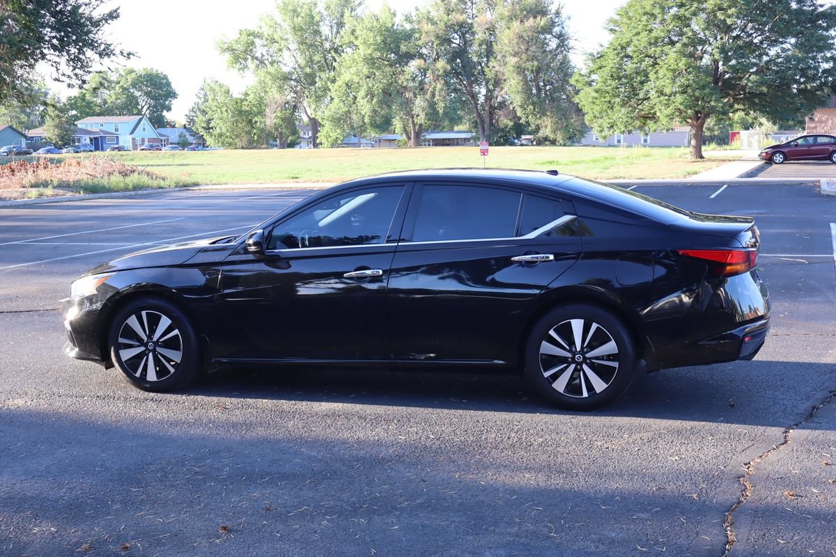 Used 2019 Nissan Altima 2.5 SV FWD image 8
