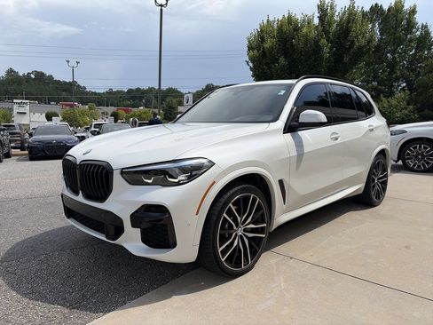 Used 2023 BMW X5 sDrive40i w/ M Sport Package RWD image 4