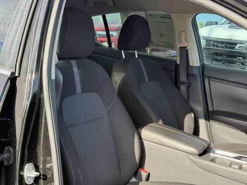 Used 2022 Nissan Sentra SV w/ All-Weather Package FWD image 19