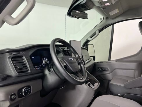 Used 2024 Ford Transit 350 XLT image 25