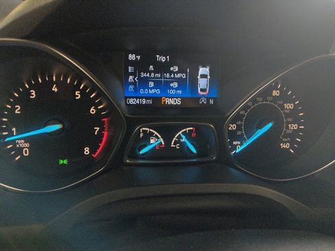 Used 2019 Ford Escape Titanium AWD/4WD image 23