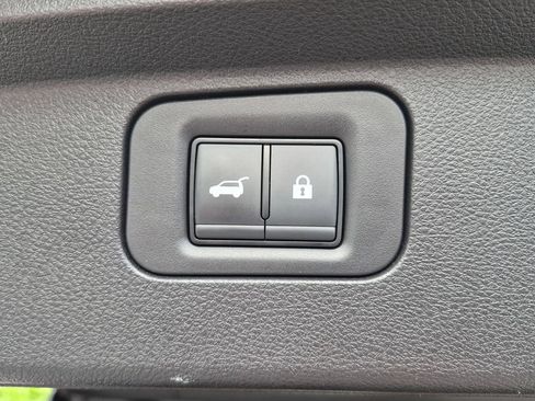 Used 2025 INFINITI QX80 Sensory AWD/4WD image 29