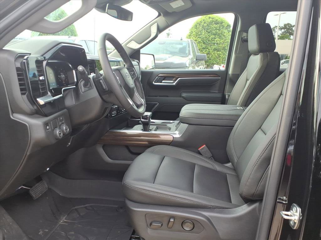 New 2026 Chevrolet Silverado 1500 RST w/ Convenience Package II RWD image 15