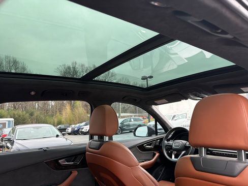 Used 2019 Audi Q7 3.0T Prestige image 18