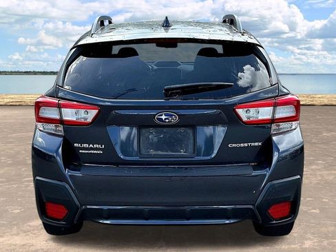 Used 2019 Subaru Crosstrek 2.0i Premium w/ Moonroof Package AWD/4WD image 8