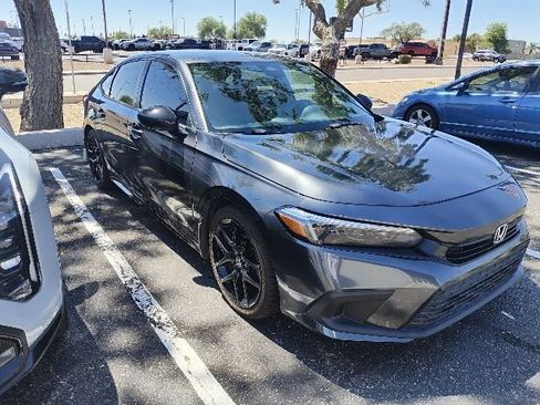 Used 2022 Honda Civic Sport image 11