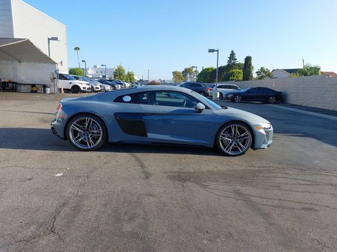 Used 2023 Audi R8 V10 performance RWD image 4
