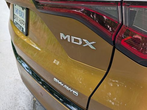 Used 2022 Acura MDX Type S AWD/4WD image 18