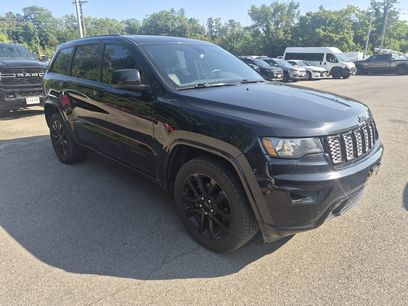 Used 2018 Jeep Grand Cherokee Altitude
