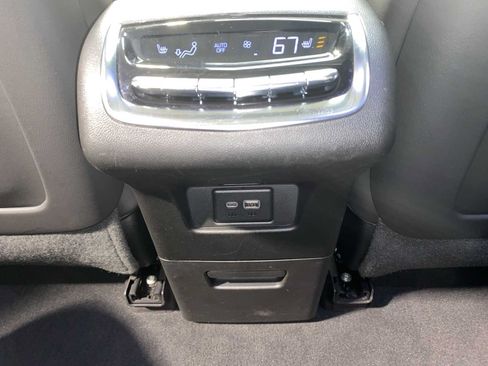 Used 2020 Cadillac XT6 Premium Luxury AWD/4WD image 25